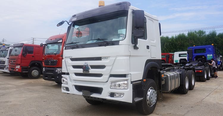 Sinotruk Howo 430 6x4 Tractor Truck Price for Sale in Senegal