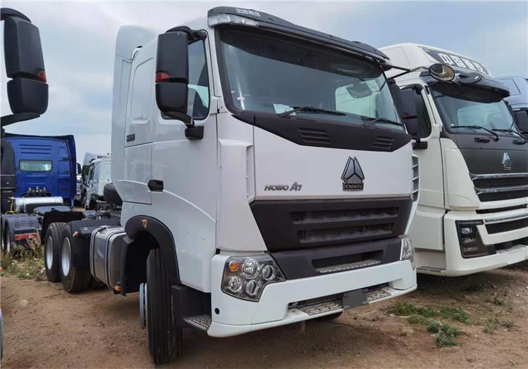Howo A7 Tractor Truck for Sale