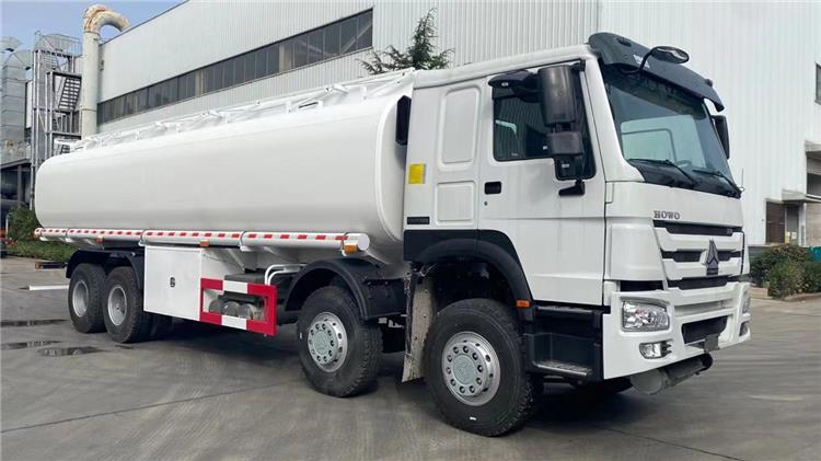 Howo 336 8x4 Tanker Lorry Semi Truck for Sale in Ghana Takoradi