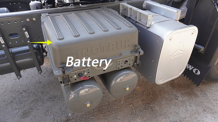 New Howo Trucks 400 | Howo 6x4 Tractor Truck for Sale in Senegal Darkar