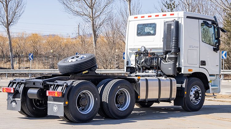 Foton Auman GTL | Foton Tractor Truck for Sale in Senegal