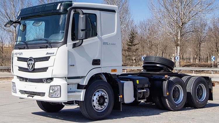 Foton Auman GTL | Foton Tractor Truck for Sale in Senegal