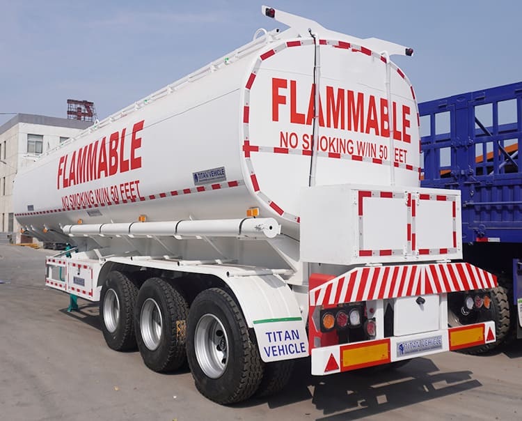 Tri Axle 40000 Liters Palm Oil Tanker Truck Trailer for Sale in Senegal