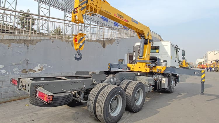 Heavy Duty Truck Mounted Crane Price for Sale in Senegal