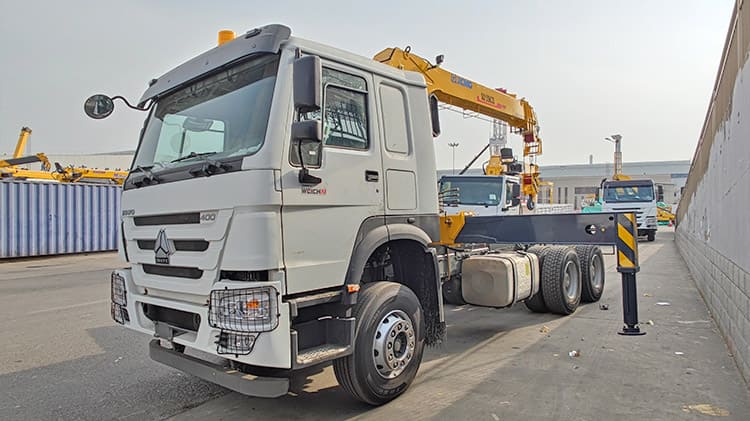 Heavy Duty Truck Mounted Crane Price for Sale in Senegal