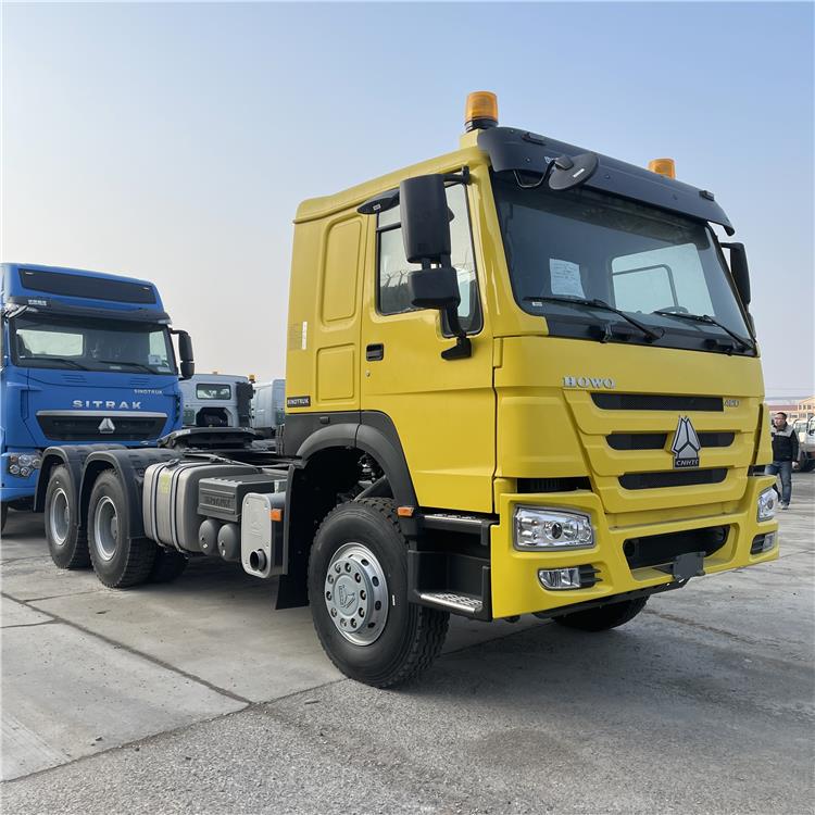  Howo 420 6X4 Horse Truck