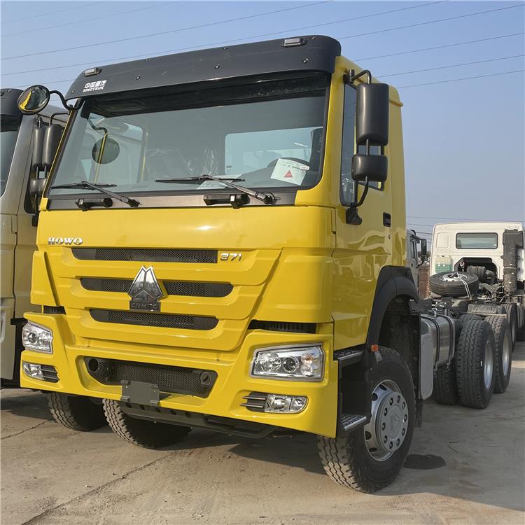 Sinotruk 371 6x4 Tractor Head