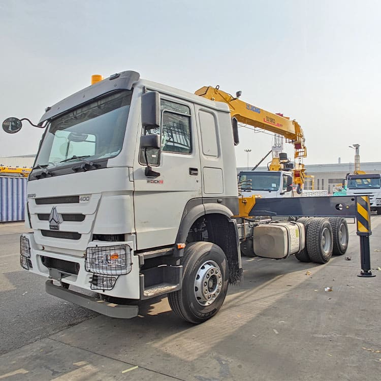 Heavy Duty Truck Mounted Crane