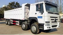 Camion benne Howo 12 roues
