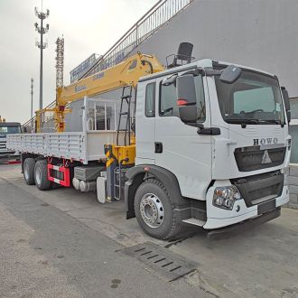 Lorry Mounted Crane Truck